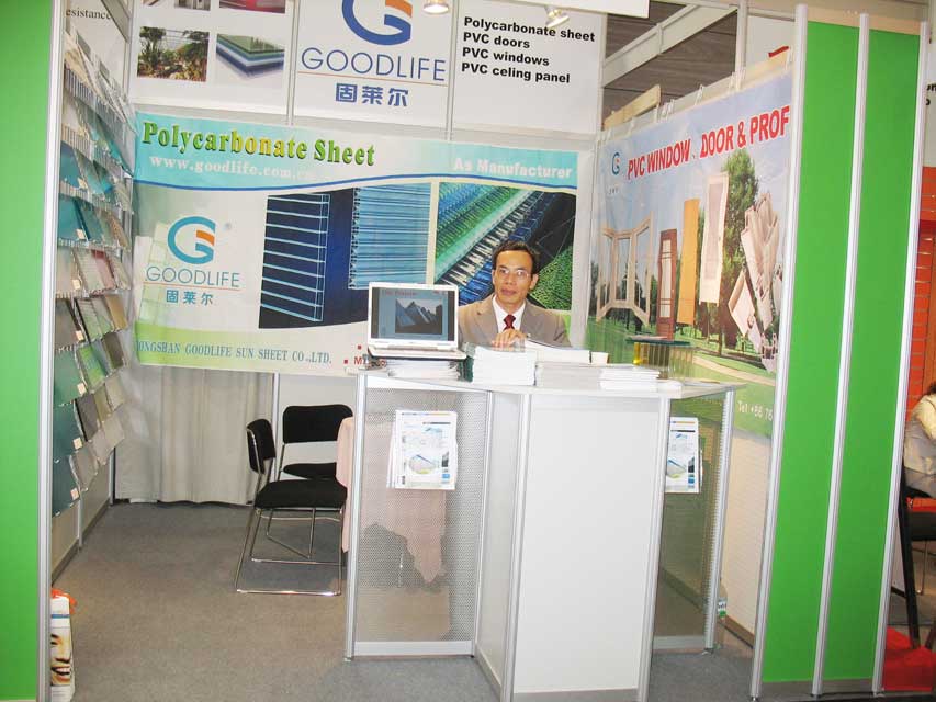 Das Goodlife-Management präsentiert Produktkataloge für Polycarbonat