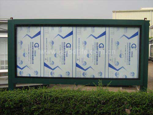 4 mm Massivplatten montiert in städtischen Bushaltestellen-Werbeleucht-Kästen