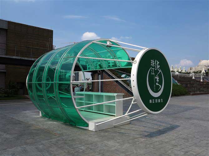 Außenwerbebeschilderung mit 4 mm grünen Polycarbonat-Massivplatten