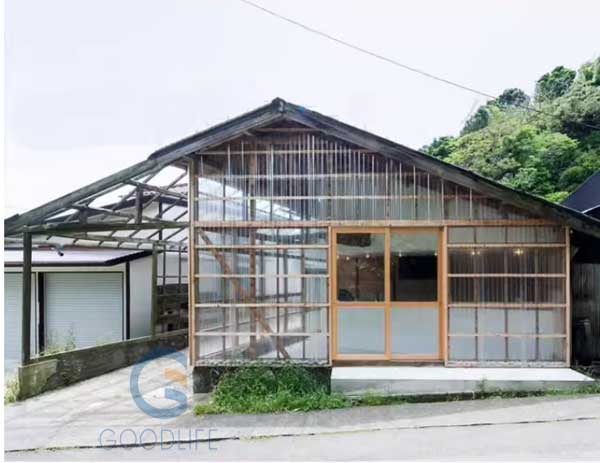 Gewerbliches Wintergartenprojekt in Oregon, USA, mit GOODLIFE 840 klaren Polycarbonat-Wellplatten