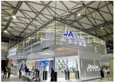 Einzelhandels-Schaufenster mit hinterleuchteten Crystal Light Polycarbonat-Beschilderungsplatten