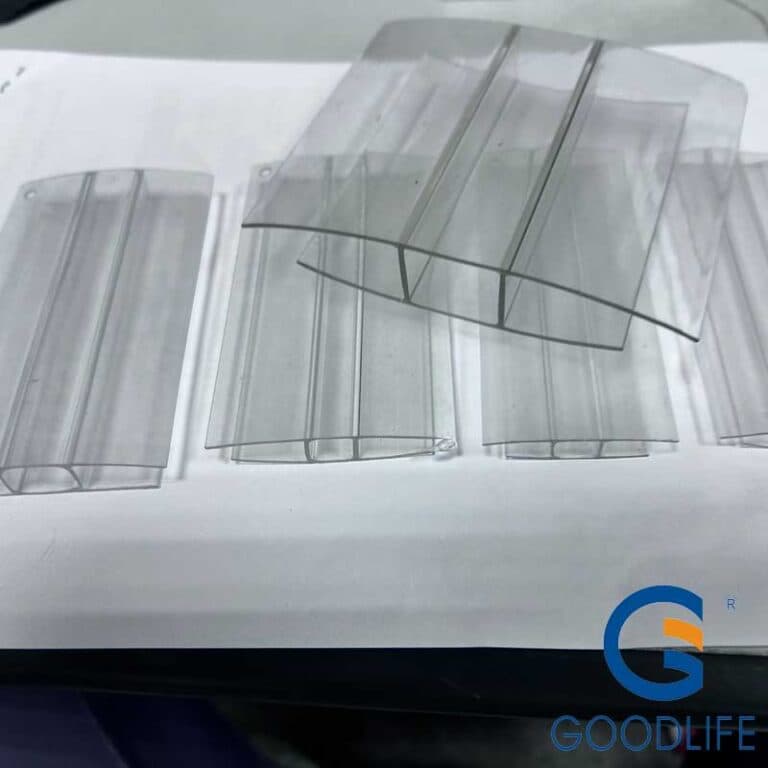 Komplettes Größensortiment transparenter Polycarbonat H-Profil-Verbinder von 4 mm bis 14 mm für Stegplattenverbindungen