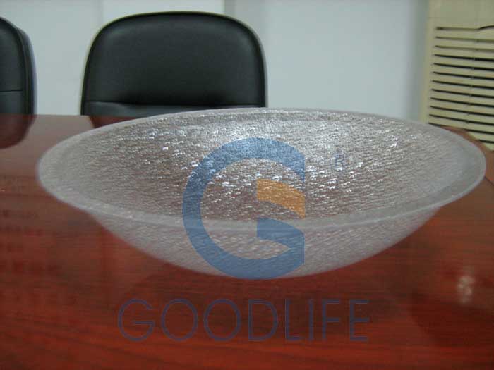 Kreisförmige Kuppellichtkuppel umgedreht auf Ecke – Diamantmusterstruktur der GOODLIFE Prägeplatte sichtbar